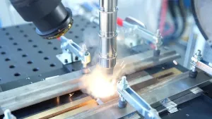Technologie de Soudage Laser à Contrôle de Champ Vectoriel Complet